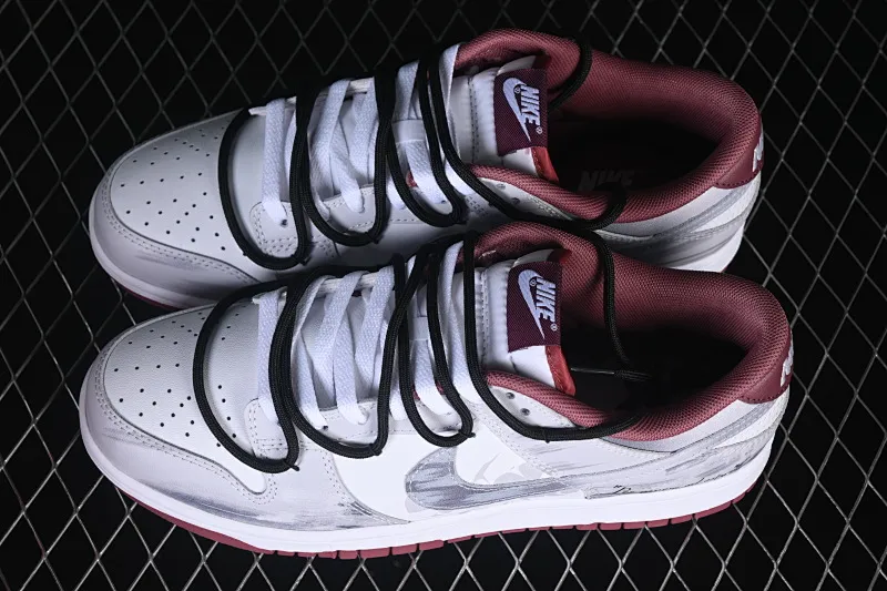 All categories Nk SB Dunk Series Nk SB Dunk Low High-end customized low-top sneakers Nike SB Dunk Low straps Anniversary high-end customized low-top casual sneakers DV0833-112